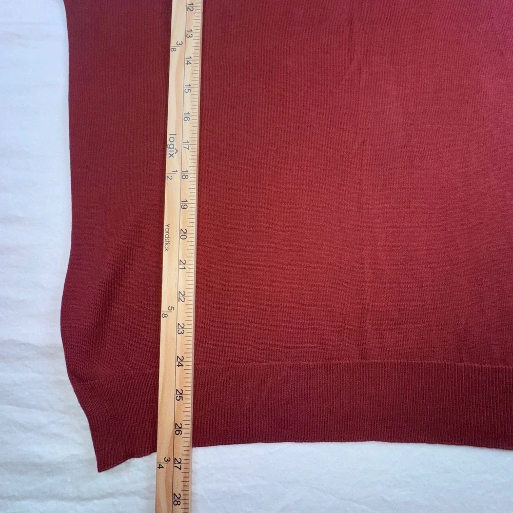 Jos. A. Bank Mock Neck Sweater Mens Medium Burgundy 100% Silk Signature